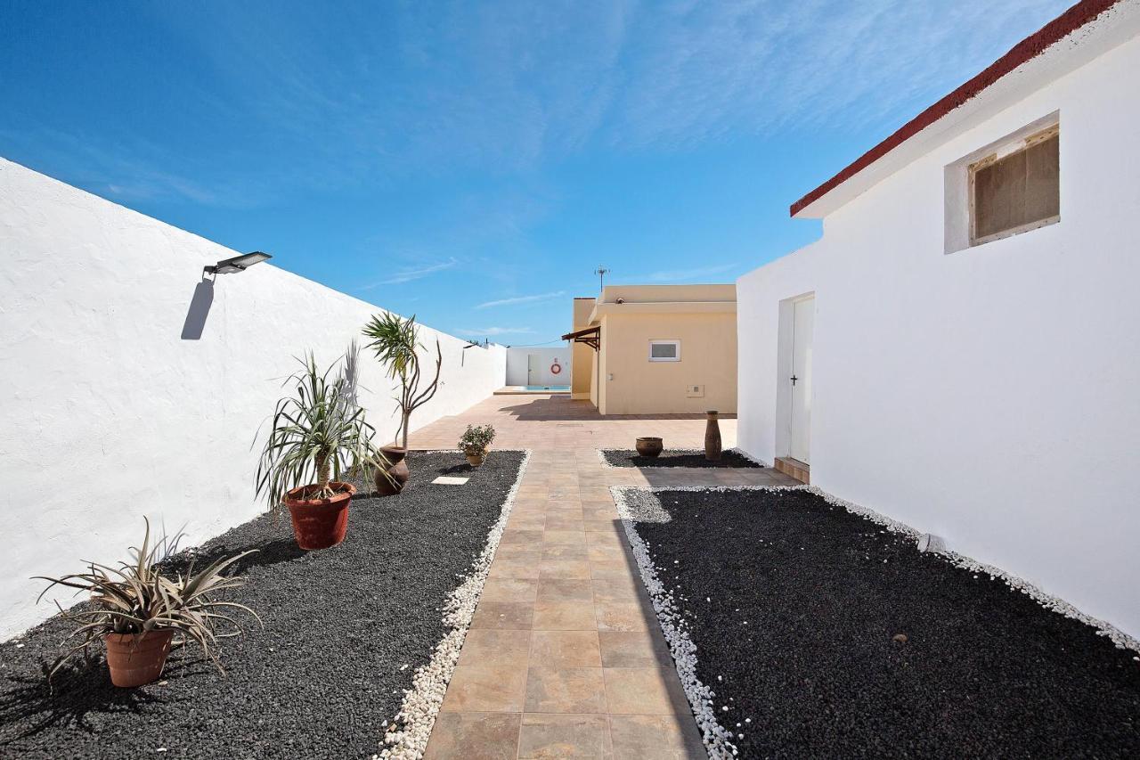 Casa Vieja Villa Puerto del Rosario  Exterior photo
